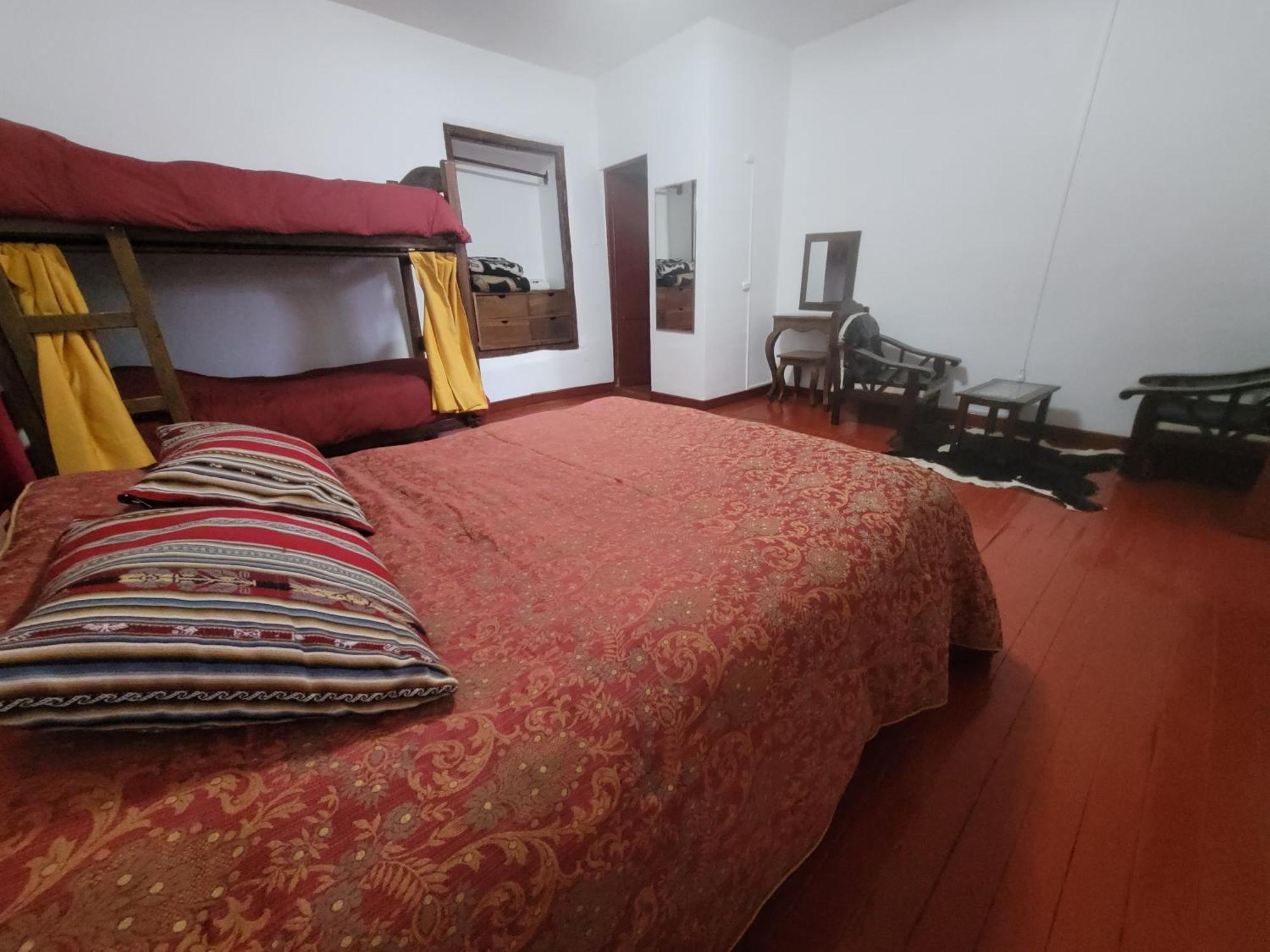 Vip House Hostal