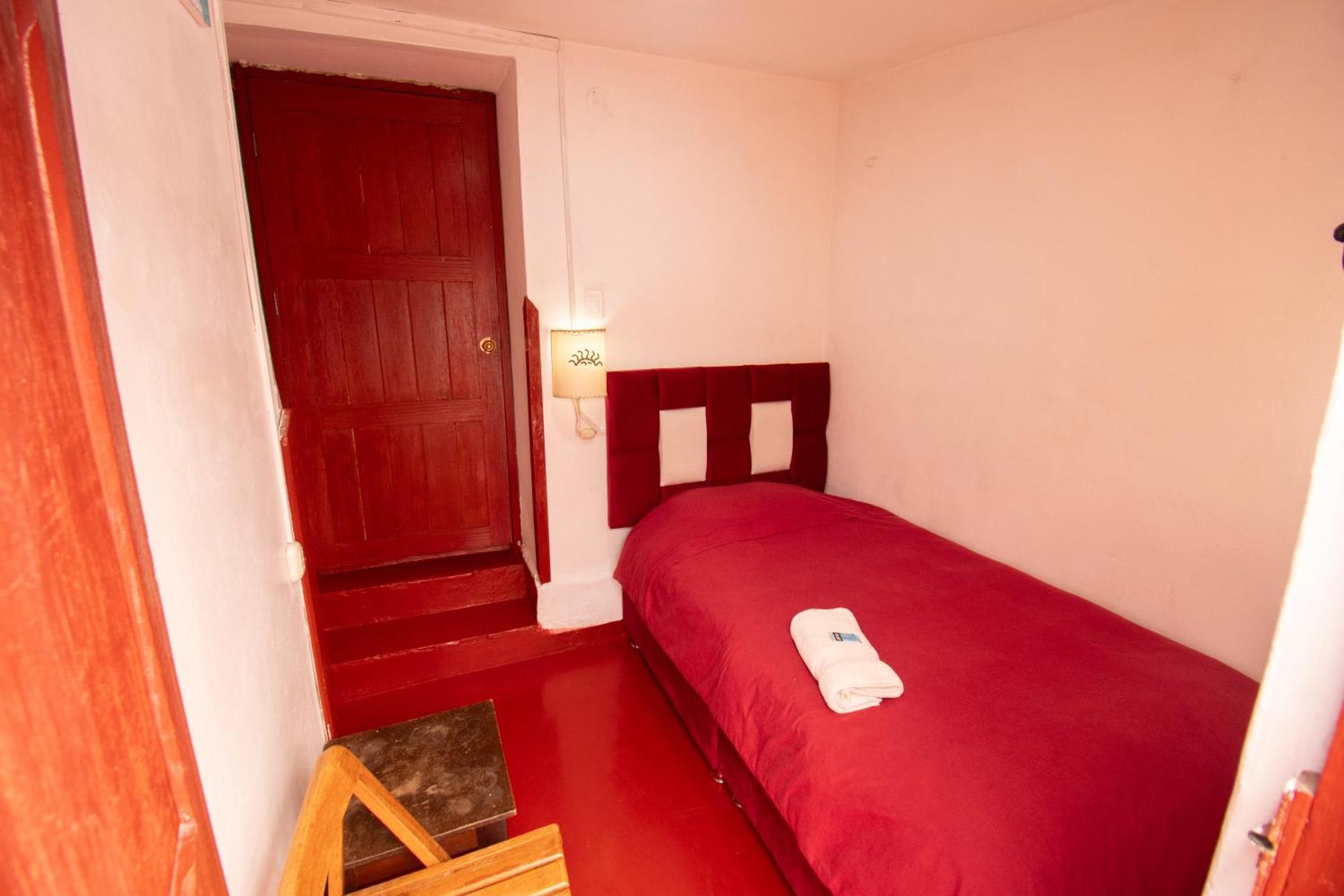 Vip House Hostal