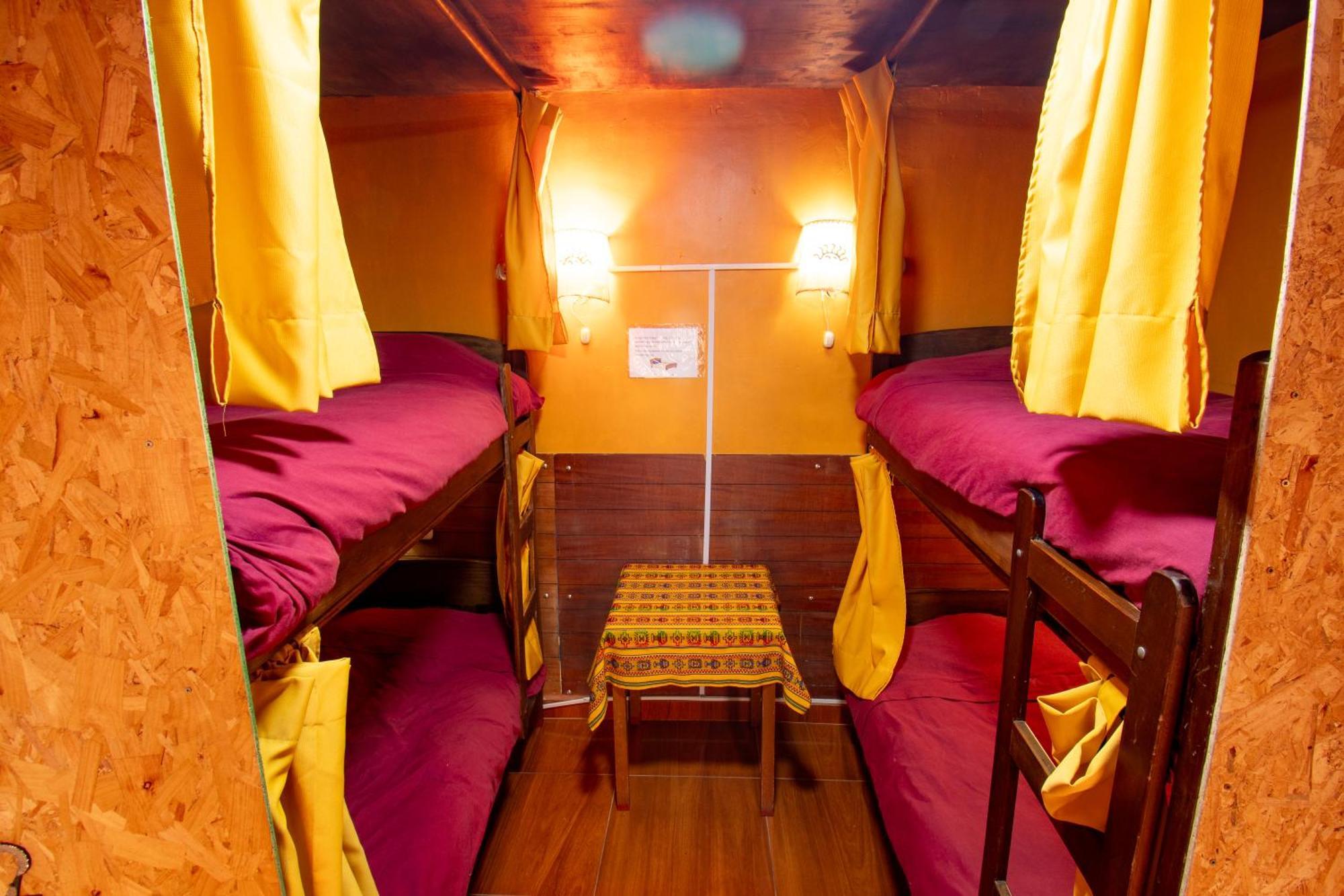 Hostal Vip House