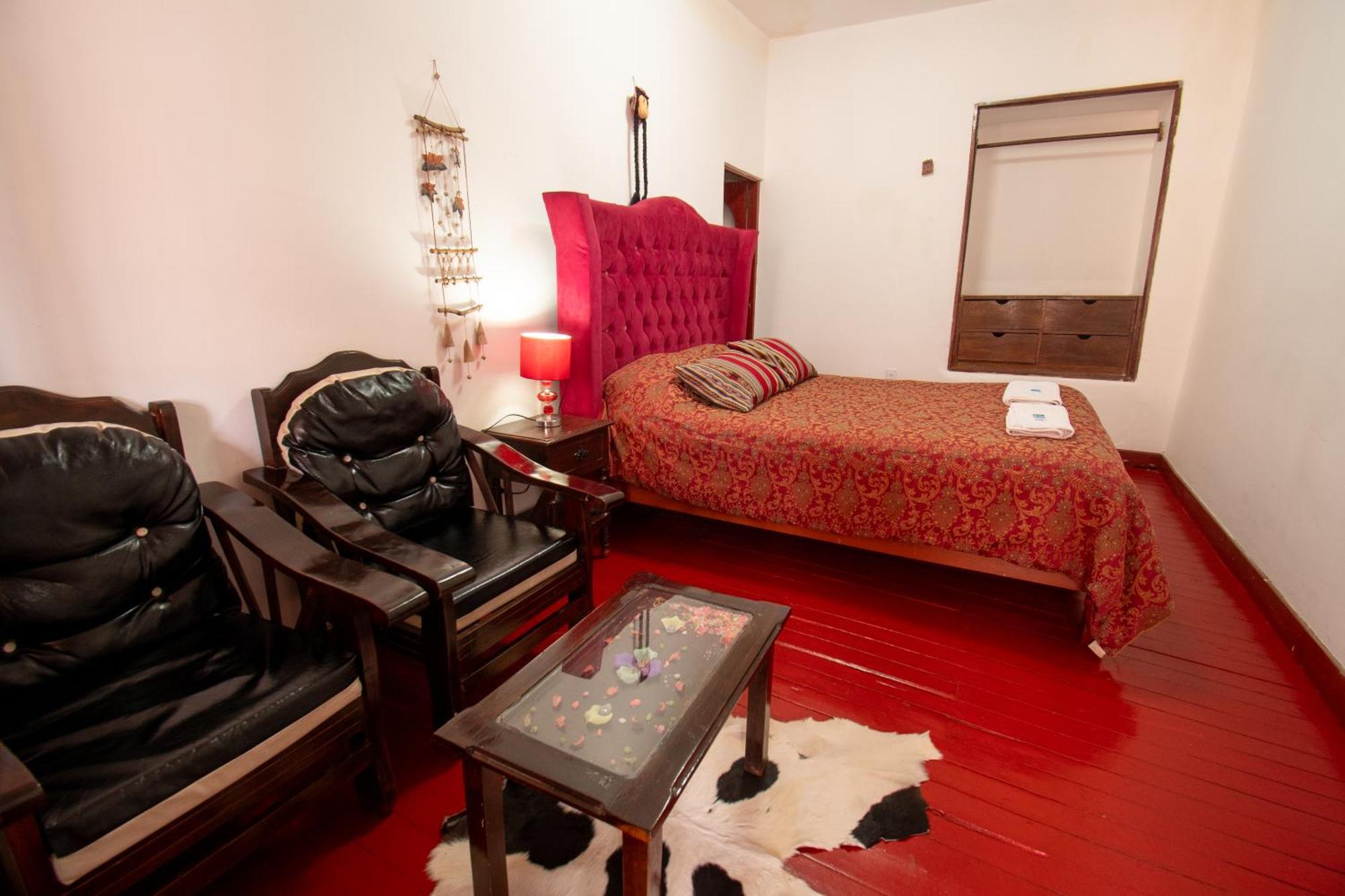 Vip House Hostal *